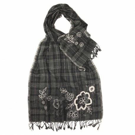 Graues Wolltuch mit Blumenstickerei