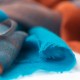 Karierter Kaschmir-Schal in Blau und Sienna