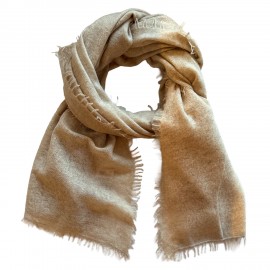 Gestricktes Kaschmir-Tuch in Naturbeige