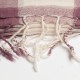Kariertes rosa-weißes Tuch aus Wolle